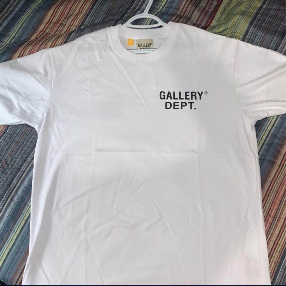T-shirt Gallery Dept.